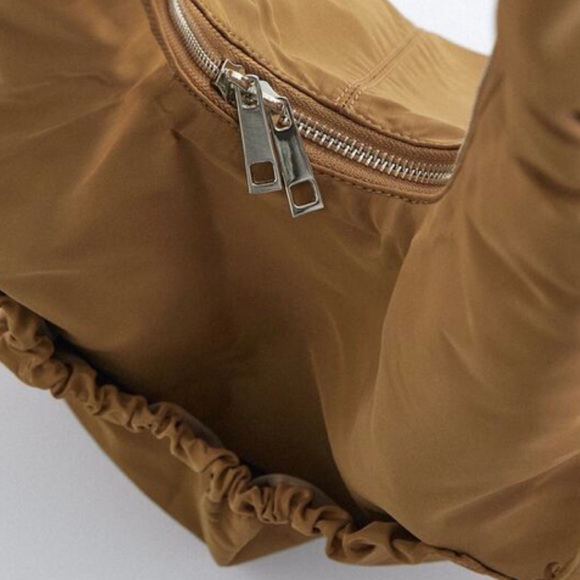 ZARA GATHERED MAXI SHOPPER - Picture 3 of 8